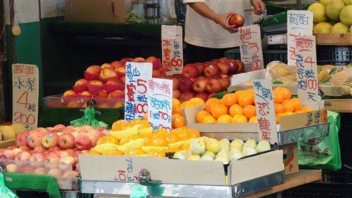 Makan banyak buah memang banyak manfaatnya, Tapi tahukah Anda, ada beberapa jenis buah yang tidak cocok dimakan saat perut kosong?