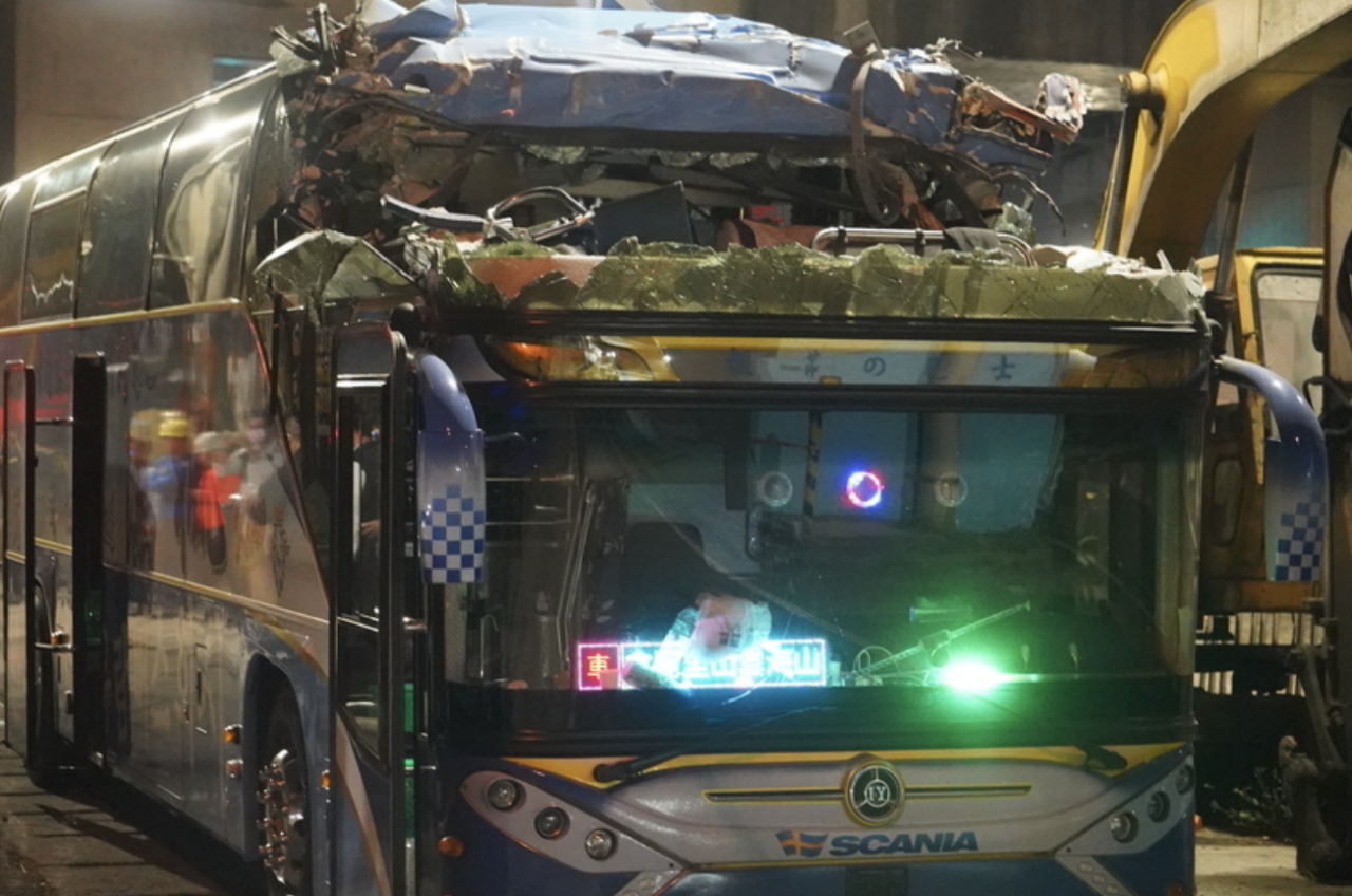 Bus Pariwisata Tabrak Gorong-gorong Jembatan Tol, Korban Jiwa Dapat Santunan Asuransi NT$ 2,5 Juta