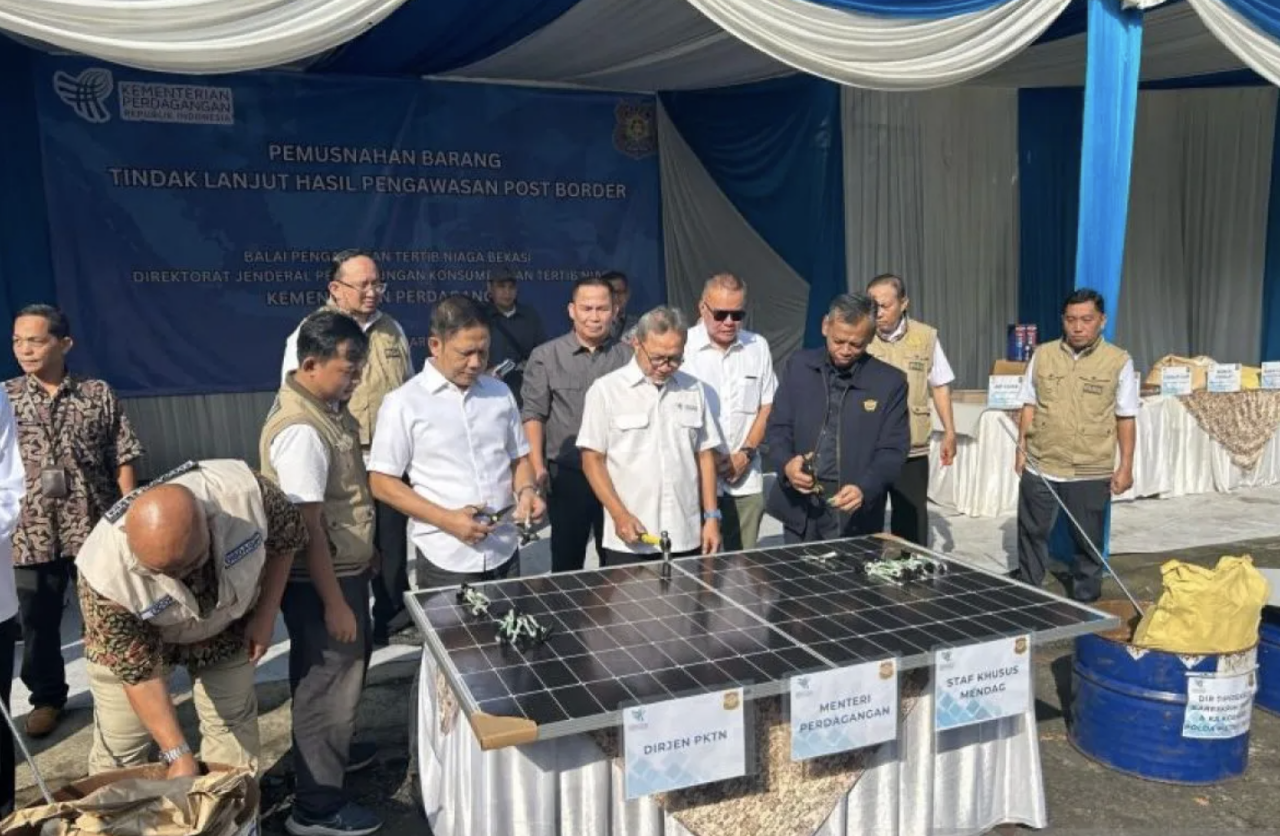 Kemendag Musnahkan Barang Impor Ilegal Senilai Rp9,3 Miliar