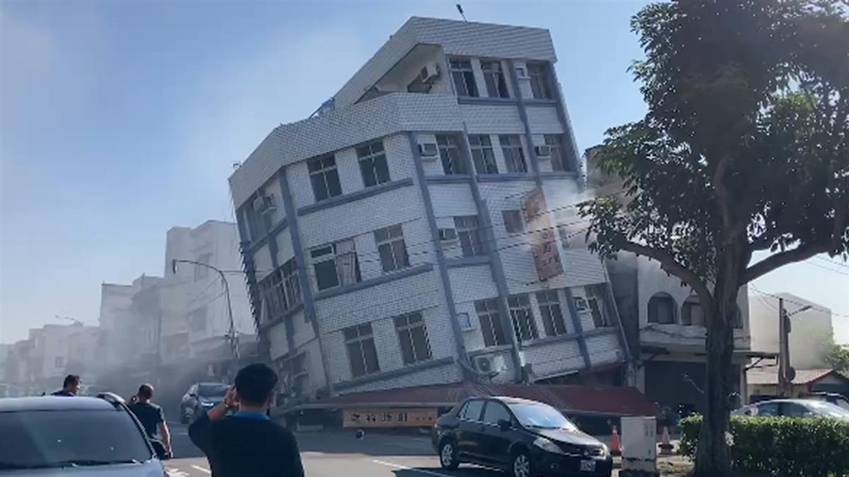 Breaking News / Gempa Besar 7.2 Mengguncang Hebat! Hualien Segera Umumkan 