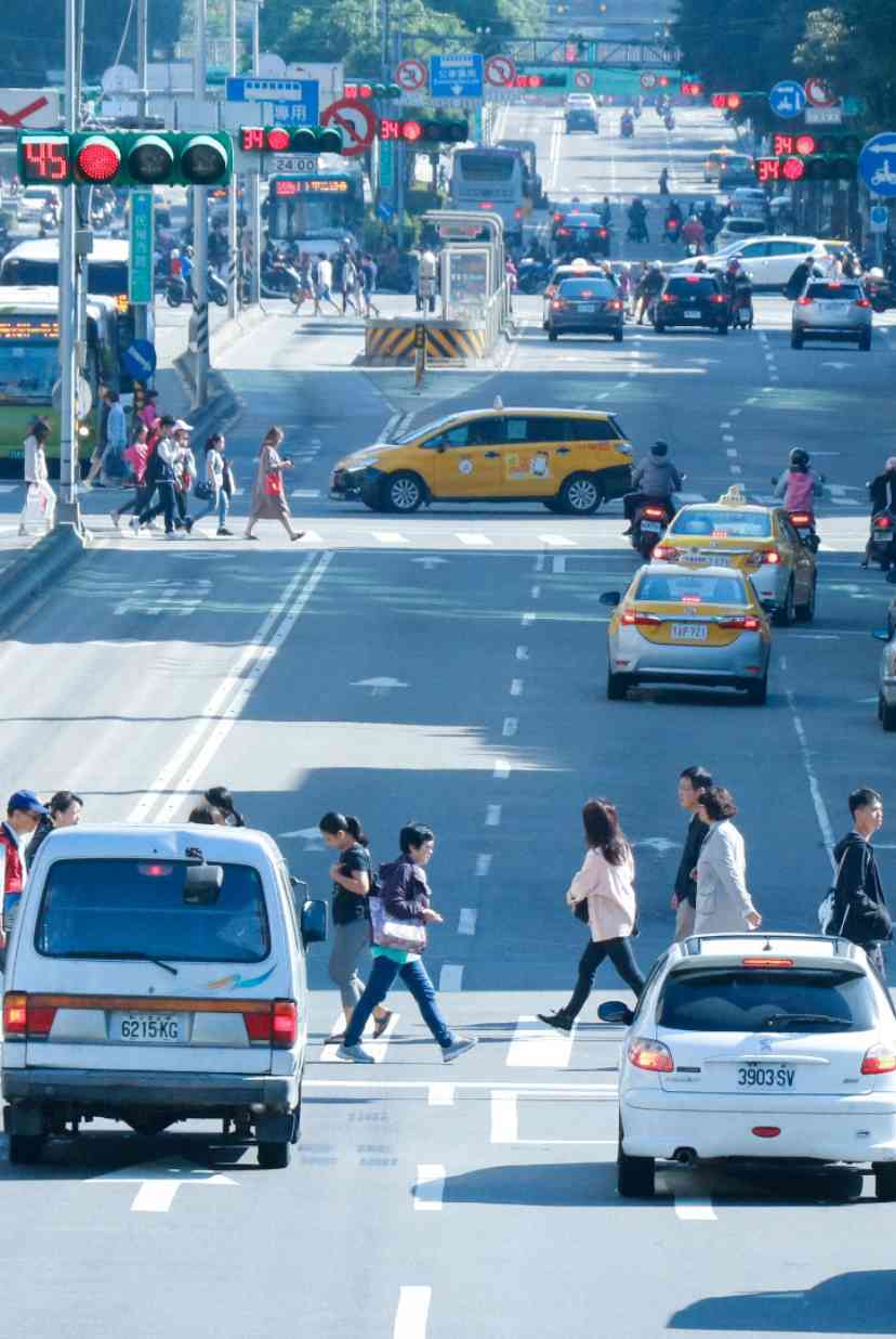 Sebutan Taiwan Sebagai “Neraka” Bagi Pejalan Kaki Masih Ada? Penegakan Hukum Ketat Selama Hampir Setahun Menindak 123.000 Kasus, Jumlah Kematian Tidak Menurun Signifikan