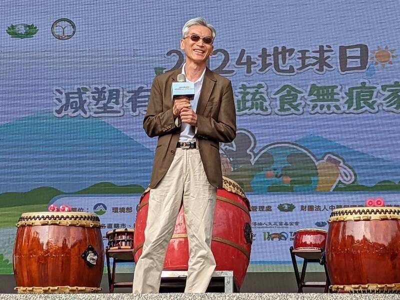 MOENV: Penggunaan Kantong Plastik Taiwan Berkurang Separuh dalam 22 Tahun