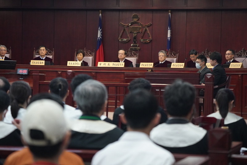 Apakah Hukuman Mati Sesuai dengan Konstitusi, Mahkamah Konstitusi Hari Ini Menggelar Debat Lisan