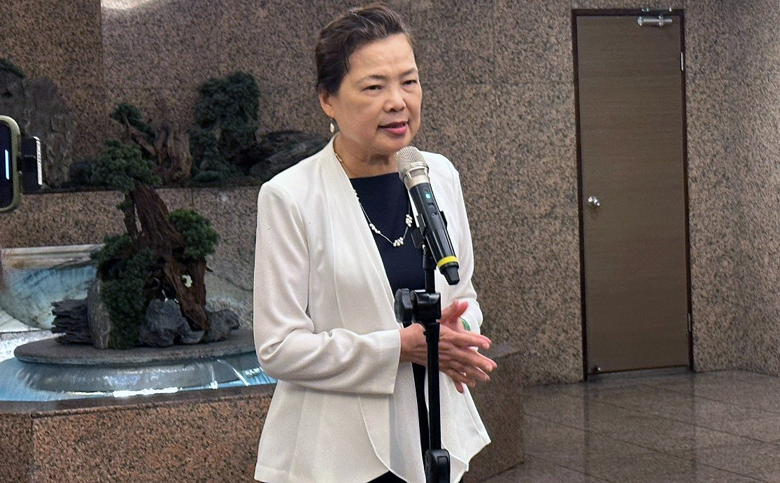 Serah Jabatan Ke Kuo Jhih-wei, Wang Mei-hua: Kekuatan Baru Ciptakan Iklim Perekonomian Baru