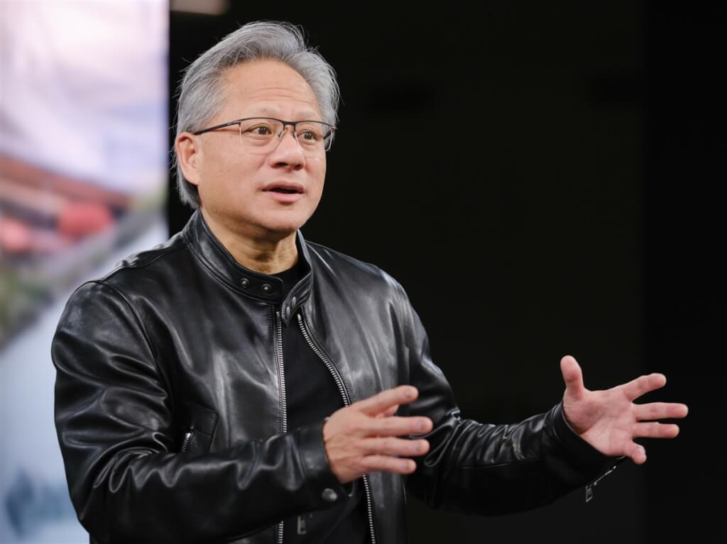 Cinta yang Mendalam Terhadap Taiwan! CEO NVIDIA, Jensen Huang, Menampilkan Peta Taiwan dalam Pidatonya: Taiwan Adalah Pilar Dunia