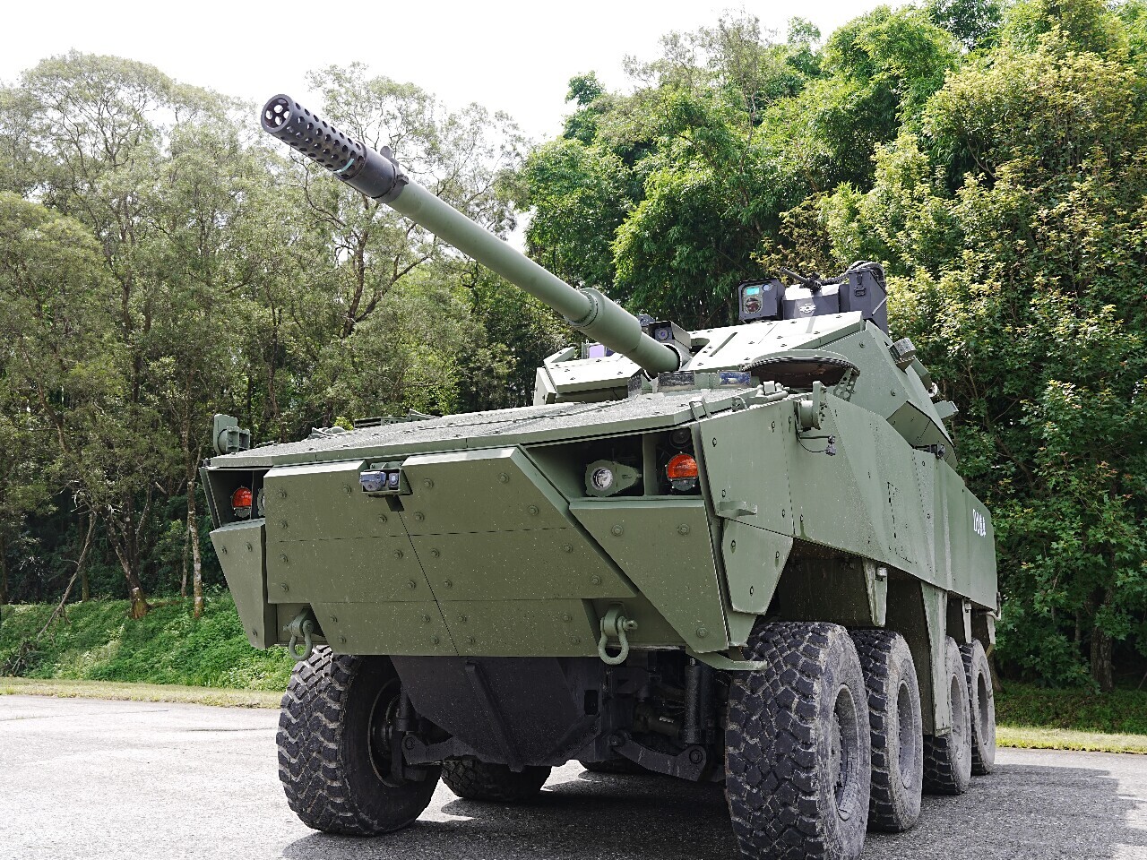 Tank Beroda 105MM Buatan Taiwan Ditampilkan Perdana, Menunjukkan Kemampuan Manuver Tinggi
