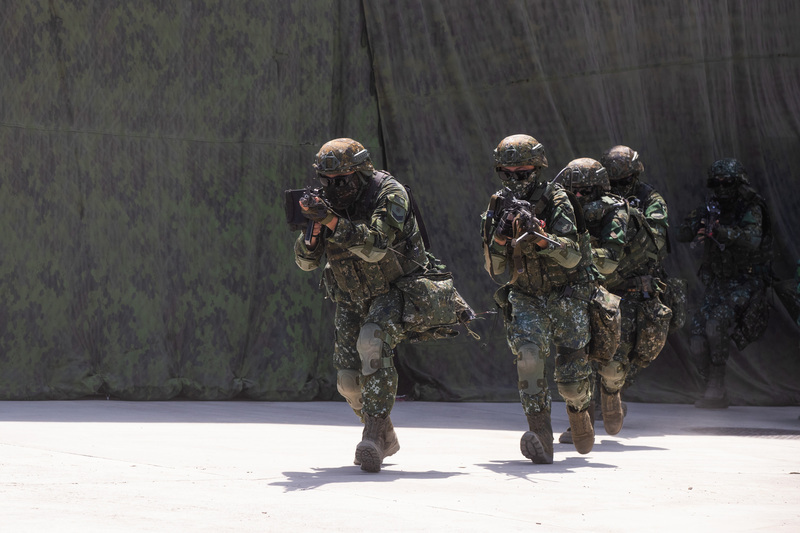 Simulasi Militer Hankuang 40 Menitikberatkan “Pengawasan Terdesentralisasi” dan “Aturan Pelibatan”