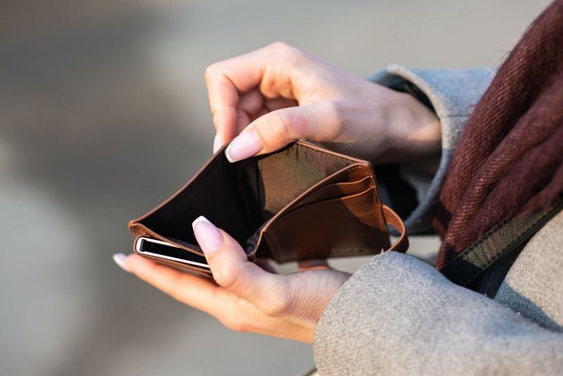 Harus Punya Berapa Banyak Tabungan di Usia 30 Tahun? Netizen Taiwan Minder Saat Liat Isi Dompet, Warganet: Ga Ada Utang Saja Uda Syukur!