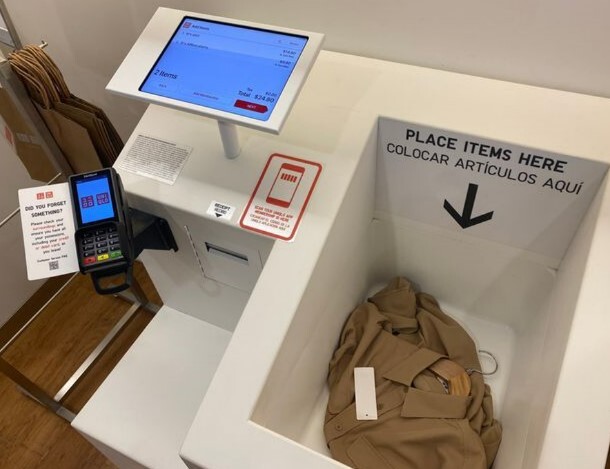 Humantek 110724: Canggihnya Mesin Kasir Mandiri Uniqlo! Deteksi Harga Barang di Keranjang dalam 2 Detik!
