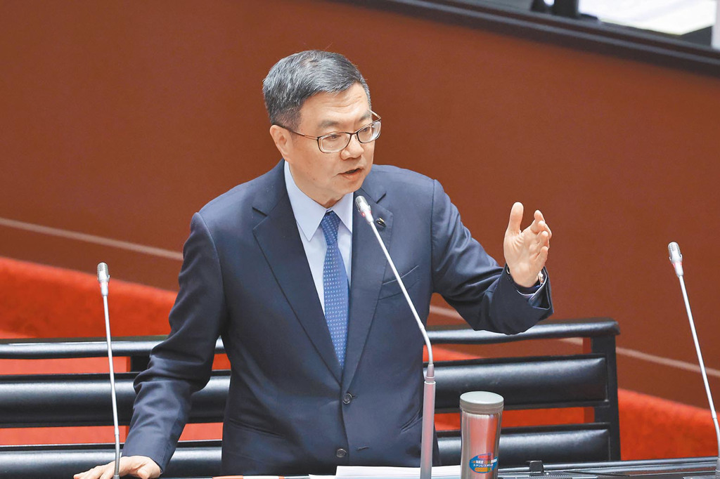 Program “Investasi Besar di Taiwan”, PM: Menarik Investasi Asing yang Besar untuk Pembangunan Ekonomi
