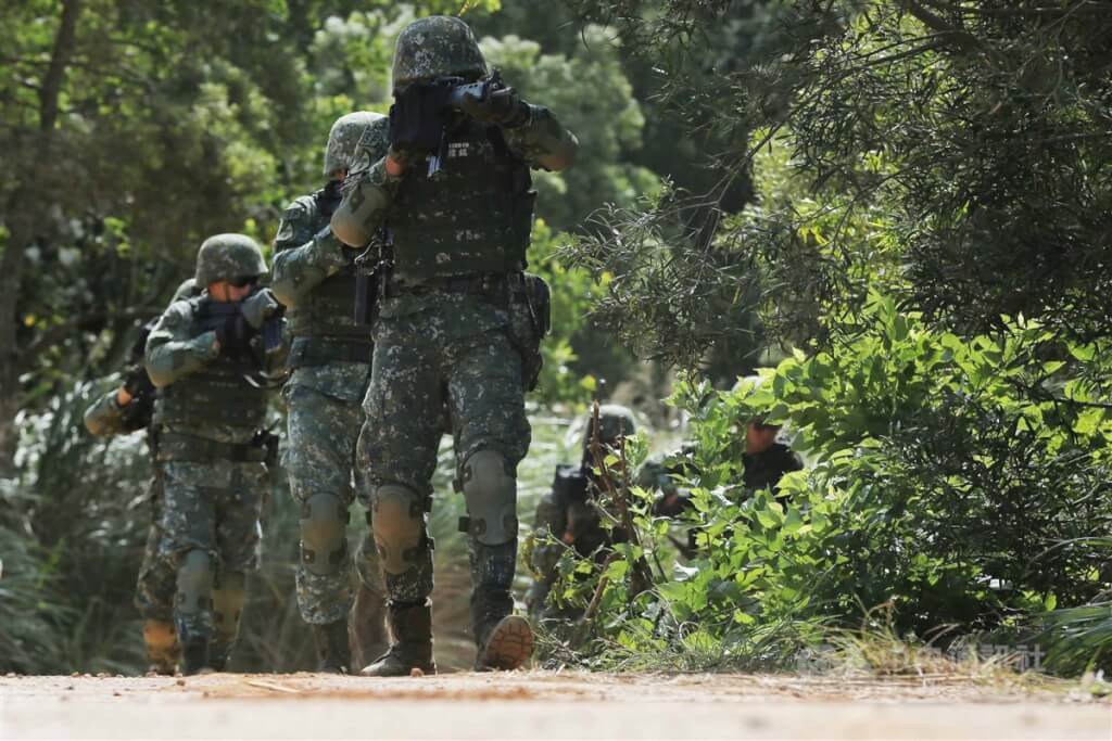 PM Cho Jung-tai : Gaji Pendapatan Militer, Guru dan PNS Tahun Depan Naik 3%
