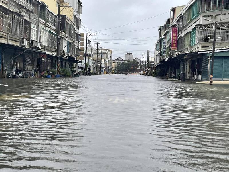 Banjir di Chiayi, Buaya Sepanjang 2 Meter Lepas dari Kandang, Warganet Khawatir