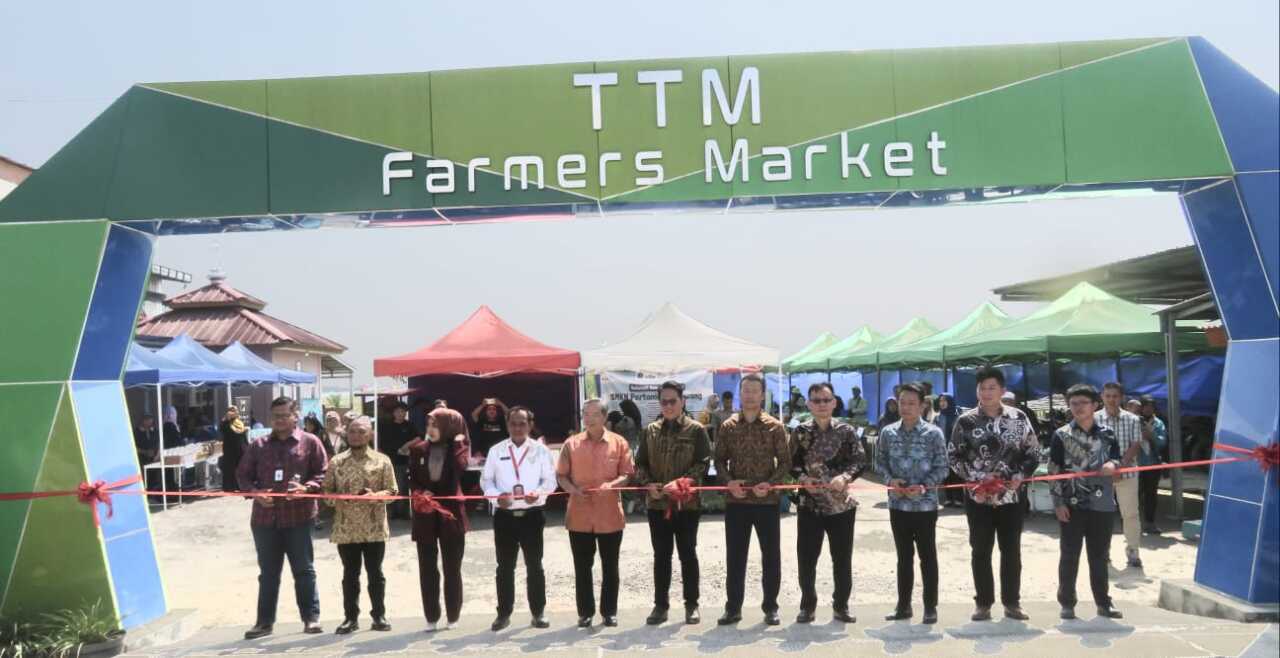 Acara Pembukaan Pasar Petani di Karawang, Bersama-sama Memajukan Saluran Penjualan Langsung untuk Petani