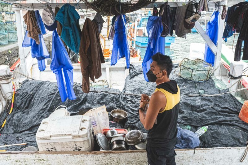 “Kami Ditipu!”, 10 ABK Asal Indonesia Tidak Menerima Upah Selama 15 Bulan, Salah Seorang Anggota Keluarga ABK Sampai Meninggal Dunia Karena Tidak Ada Uang Berobat