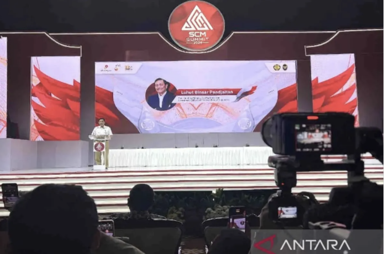 Luhut Ungkap Strategi Pemerintah Capai Indonesia Emas Bidang Energi