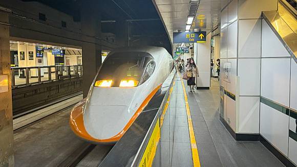 Geger! Wanita Ini Tekan Tombol Darurat, Hentikan Paksa Kereta Cepat THSR, Cuma Gara-gara Kelewatan Stasiun