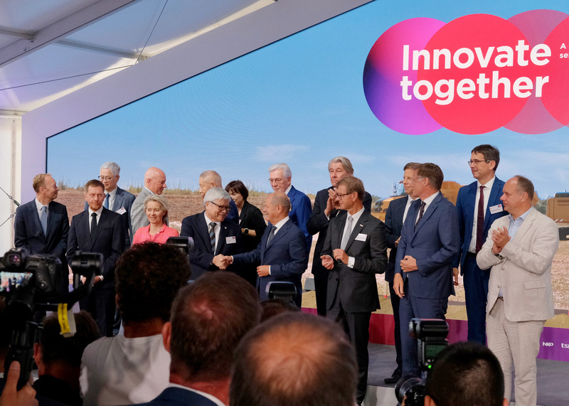 Upacara Peletakan Batu Pertama Pabrik TSMC di Dresden Jerman Dihadiri Petinggi TSMC
