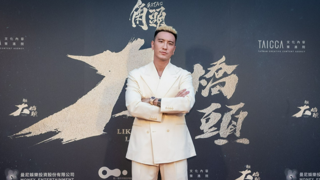 Dikritik Keras Setelah Sempat Menyebut Gestur Hati Sebagai Gerakan Ba*ci, Aktor Kenamaan Taiwan Ini Minta Maaf