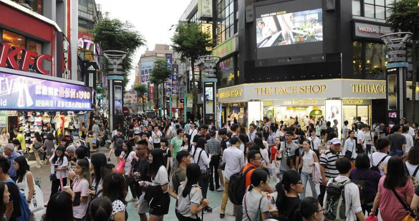 Di Ximending, 2 Bungkus Buah Ini Dihargai Total NT$659, Murah Atau Mahal?
