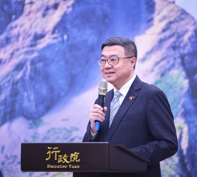 PM Cho Harapkan Bantuan Inggris dalam R&D Teknologi PLTB dan Pelatihan Bakat