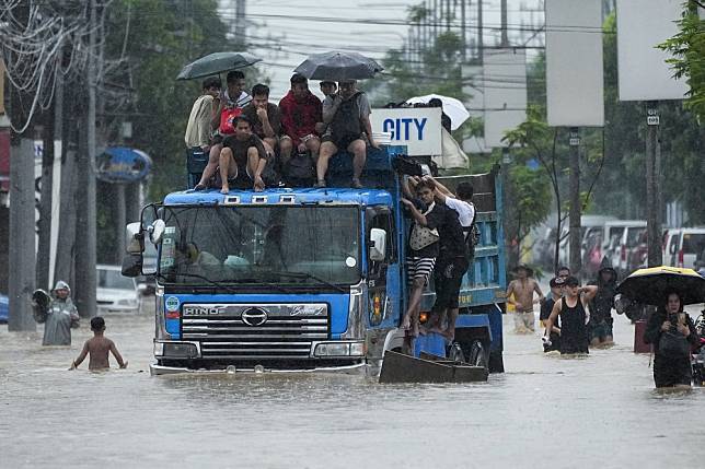 Taifun Yagi Hantam Filipina, Renggut Nyawa Setidaknya 14 Orang