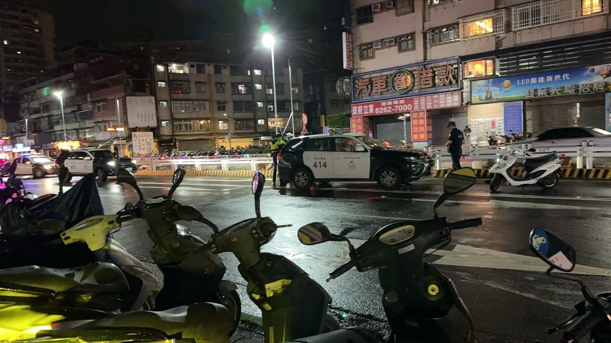 Diseret dengan Menggunakan Mobil Hingga Tewas, Kepala Kantor Polisi Gugur dalam Tugas, Wali Kota New Taipei Sampaikan Belasungkawa