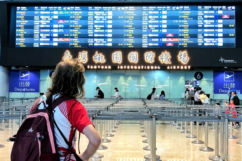 Terdampak Taifun Krathon, Bandara Taoyuan Membatalkan 211 Penerbangan hingga Kamis Pagi