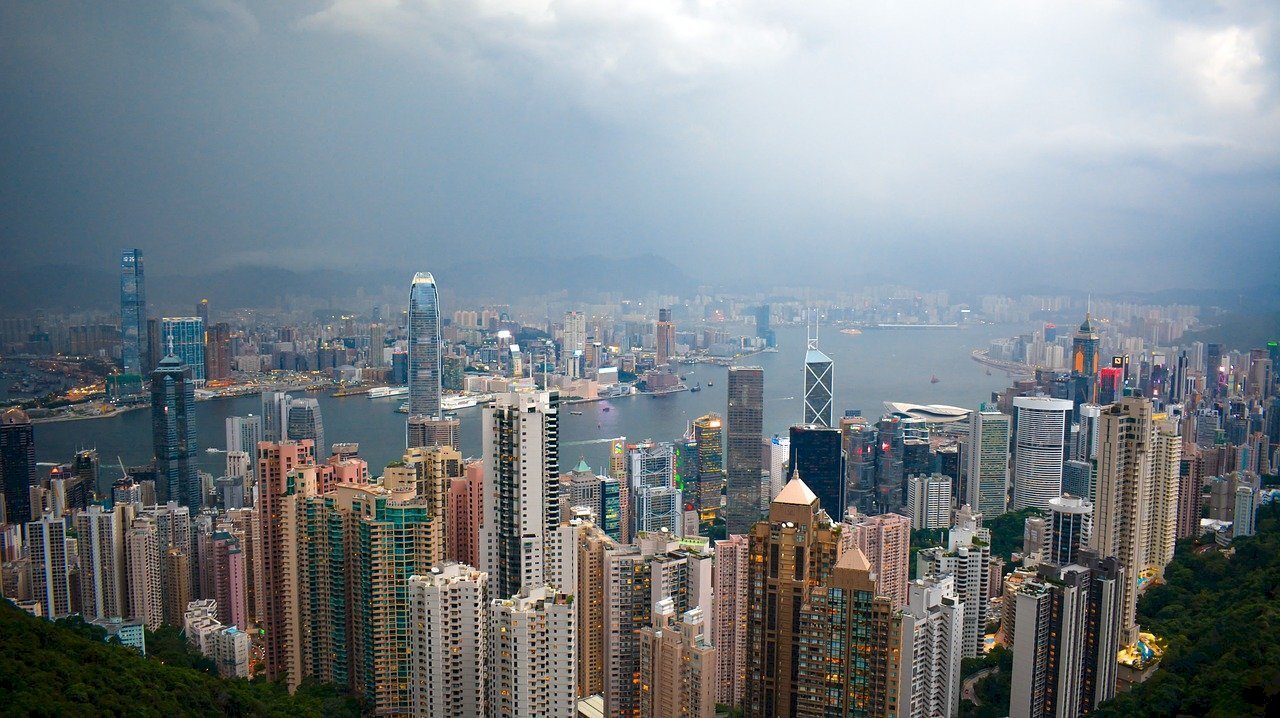Kesenjangan Kaya – Miskin di Hongkong Meningkat 100% dalam 5 Tahun