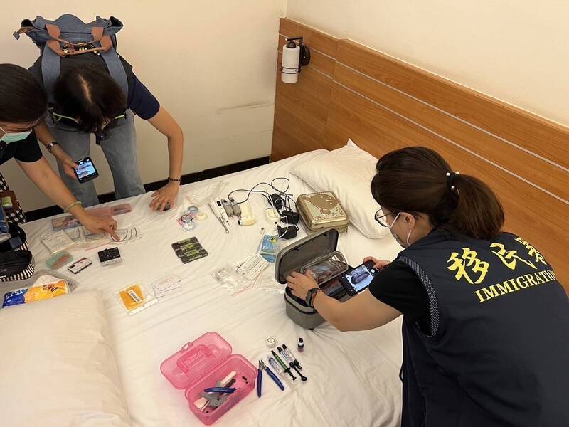 PMI Jadi Dokter Gigi Ilegal di Taiwan, Tarif Super Murah Tarik Banyak Peminat!