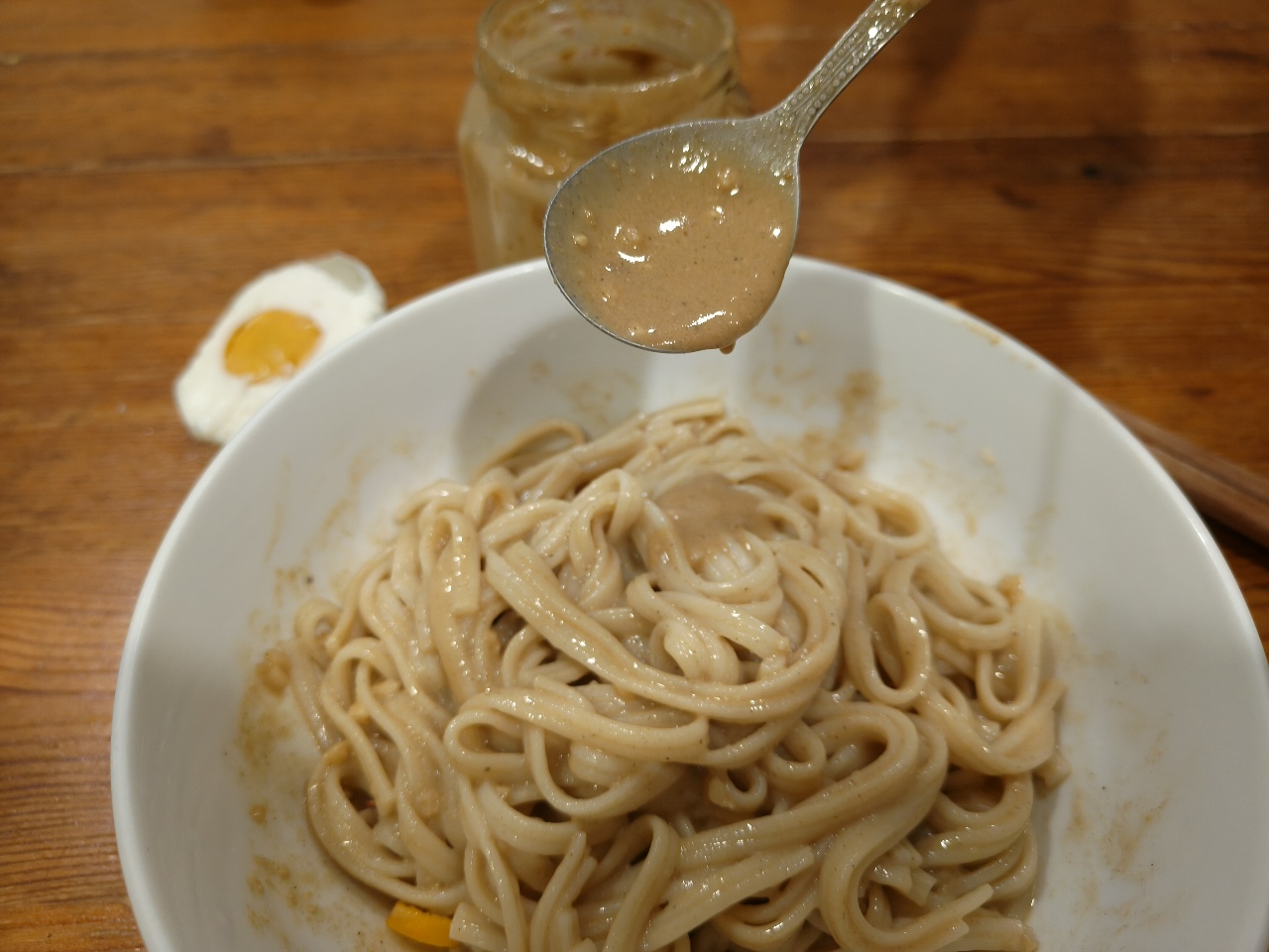 Jelajah Kuliner 美食無國界  Mi Saos Bumbu Wijen 麻醬麵