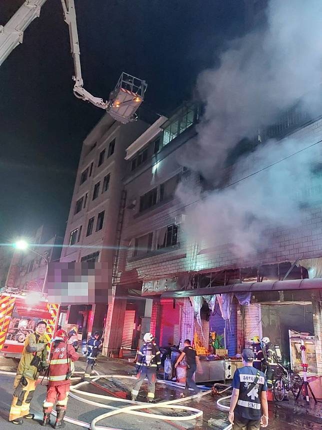 Tragedi Kebakaran di Distrik Sanmin, Kaohsiung: 3 Tewas dan 2 Luka-luka