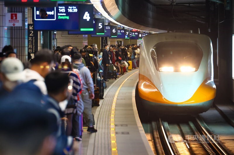Kereta Cepat Taiwan Diperkirakan Catat Rekor Jumlah Perjalanan Penumpang Tertinggi Tahun Ini