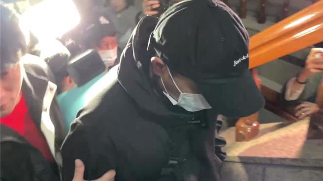 Penyanyi Taiwan yang Tengah Naik Daun Ini Ditahan Pihak Berwenang Karena Menabrak dan Menewaskan Sopir Taksi Lalu Diduga Melarikan Diri