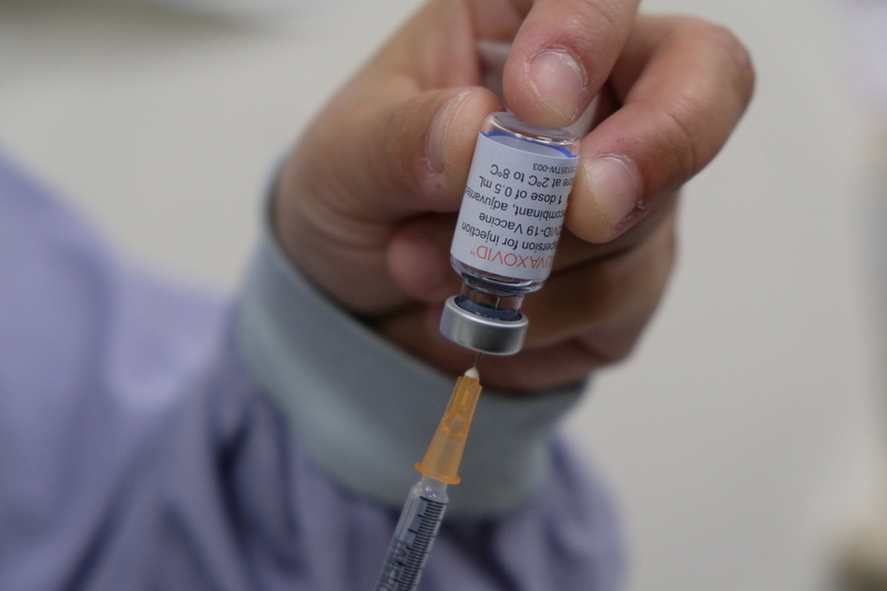 Tingkat Kematian COVID-19 12 Kali Lebih Tinggi dari Influenza, Dokter Imbau Lansia Segera Dapatkan Dosis Kedua Vaksin JN.1