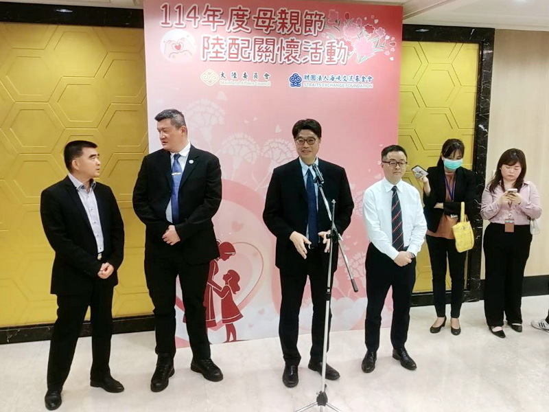 Chiu Chui-cheng: Pasangan Asal RRT Memiliki KTP Resmi Baru Bisa Hidup Tenang di Taiwan