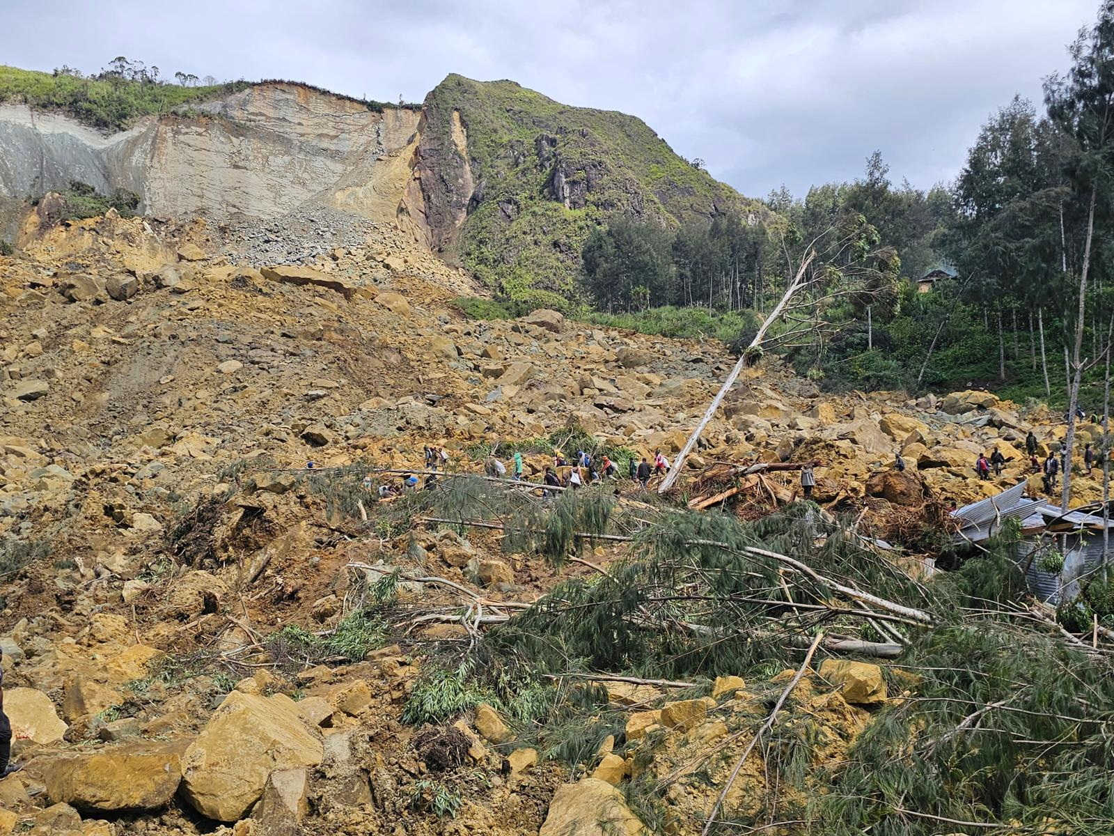 巴布亞紐幾內亞驚傳大規模山崩至少300人死亡、逾千間房屋被摧毀| Taiwan News | May. 25, 2024 12:18