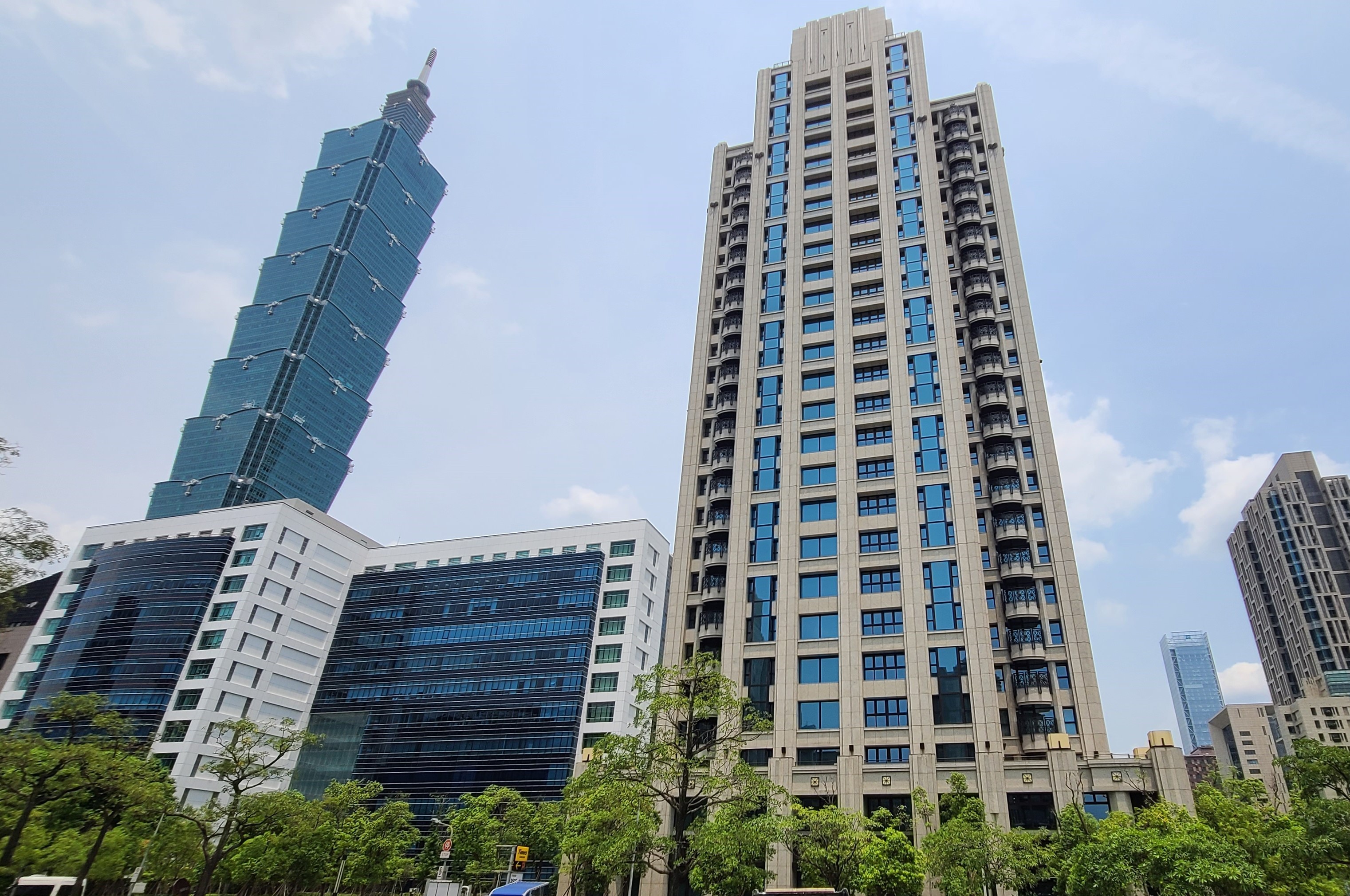 首富又出手！傳曾馨瑩現金6.2億買2戶「首席公館」 | 房市話題| 房市| 經濟日報