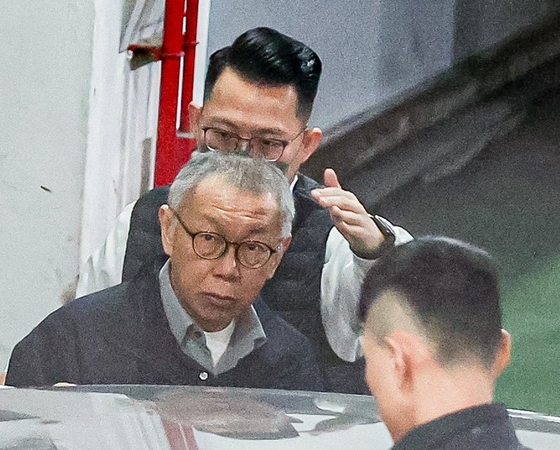 柯文哲滿頭灰白髮畫面曝光黃國昌長嘆一口氣| 政治| 要聞| 聯合新聞網