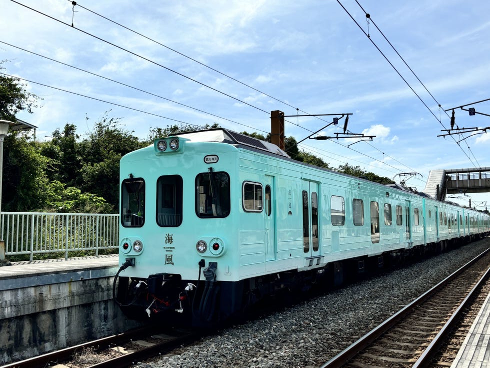 全台首創甜點列車「海風號」夢幻登場！限定馬卡龍、米其林一星 ...