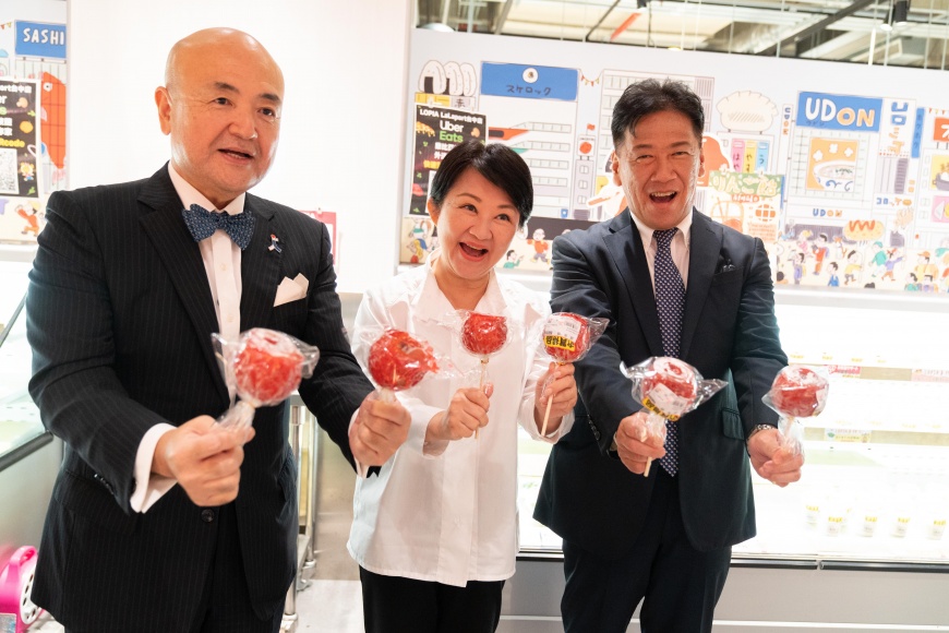 日本駐台代表片山和之行銷台中購物節