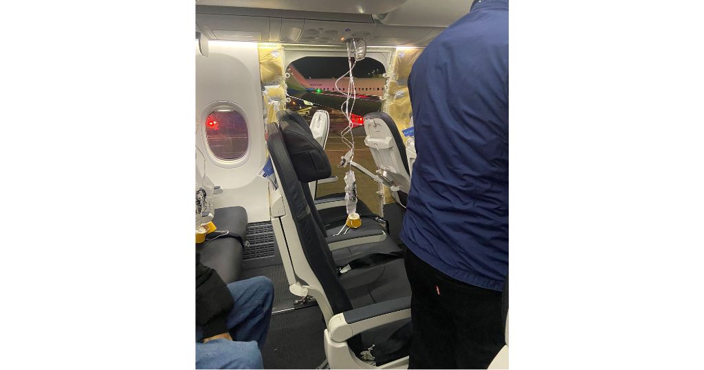 美阿拉斯加航空客機空中甩機門折返急降旗下65架波音737 MAX 9停飛(16:51) - 20240106 - 國際- 即時新聞- 明報新聞網