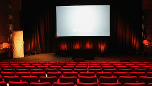 At the movies 看電影- BBC 英伦网