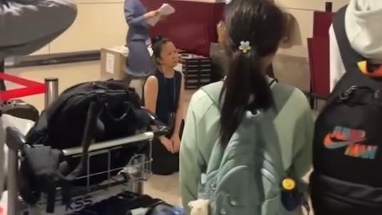 地勤被罵到下跪！同機旅客揭引爆點轟華航「用下跪打同情牌」 | 生活| 三立新聞網SETN.COM