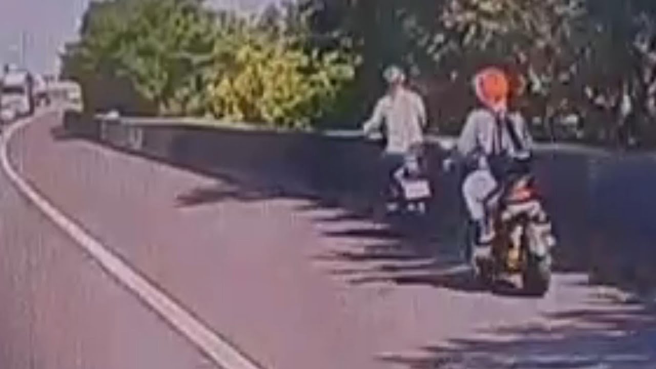 2移工騎乘電動機車誤闖國道彰化路段逆向狂飆嚇壞駕駛人- YouTube