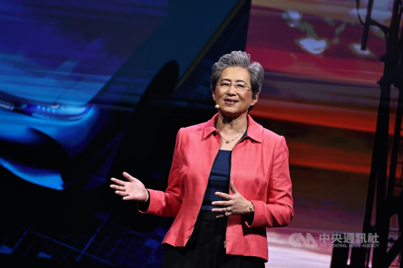 2024台北國際電腦展（COMPUTEX 2024）全球記者會3日上午登場，並由超微（AMD）董事長暨執行長蘇姿丰主題演講，正式替展覽揭開序幕。中央社記者翁睿坤攝 113年6月3日