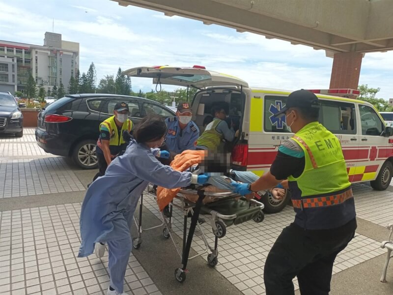 彰濱離岸風電工地二氧化碳外洩14人送醫開罰30萬並停工| 社會| 中央社CNA